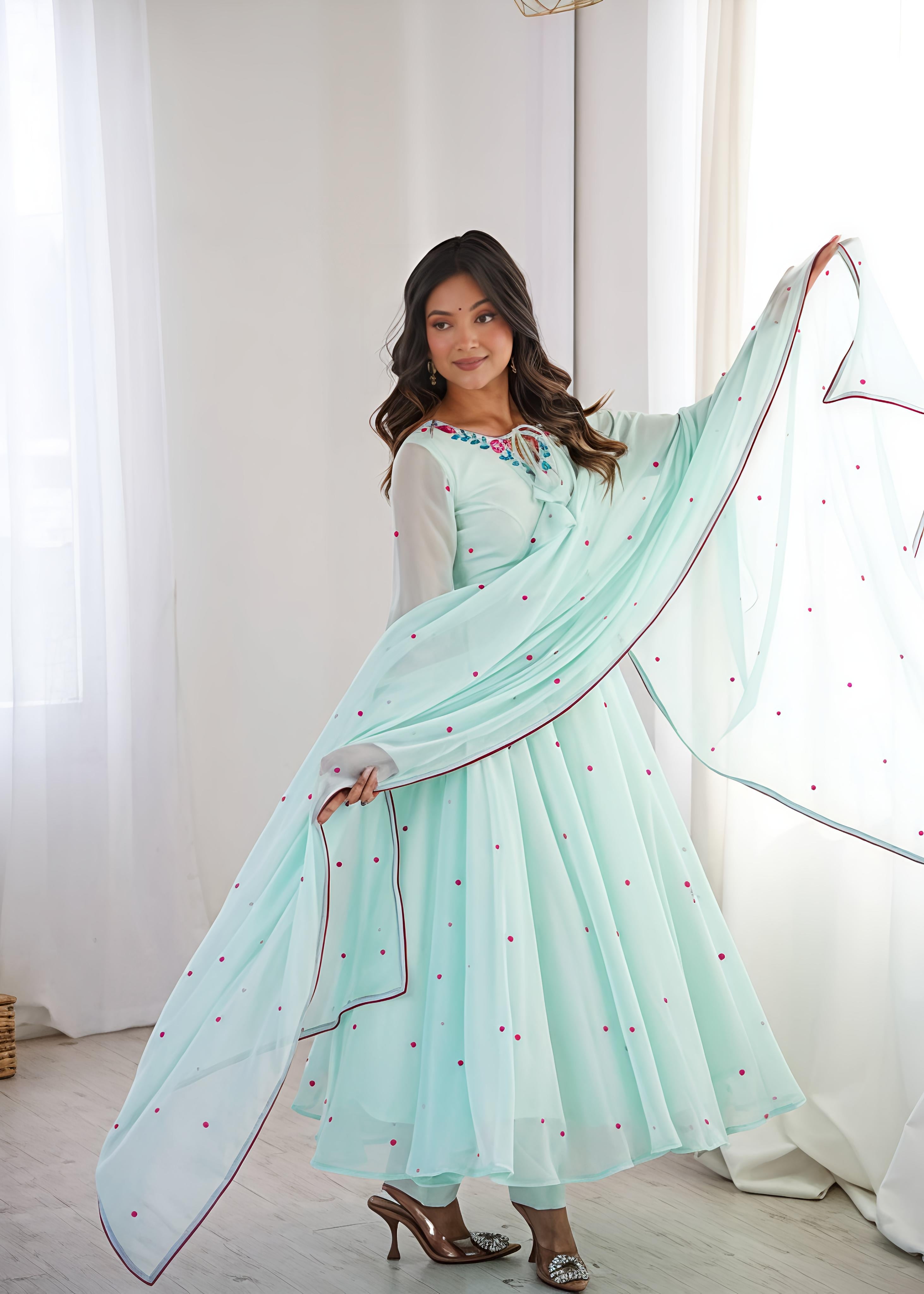 Mayra Embroidered Suit Set
