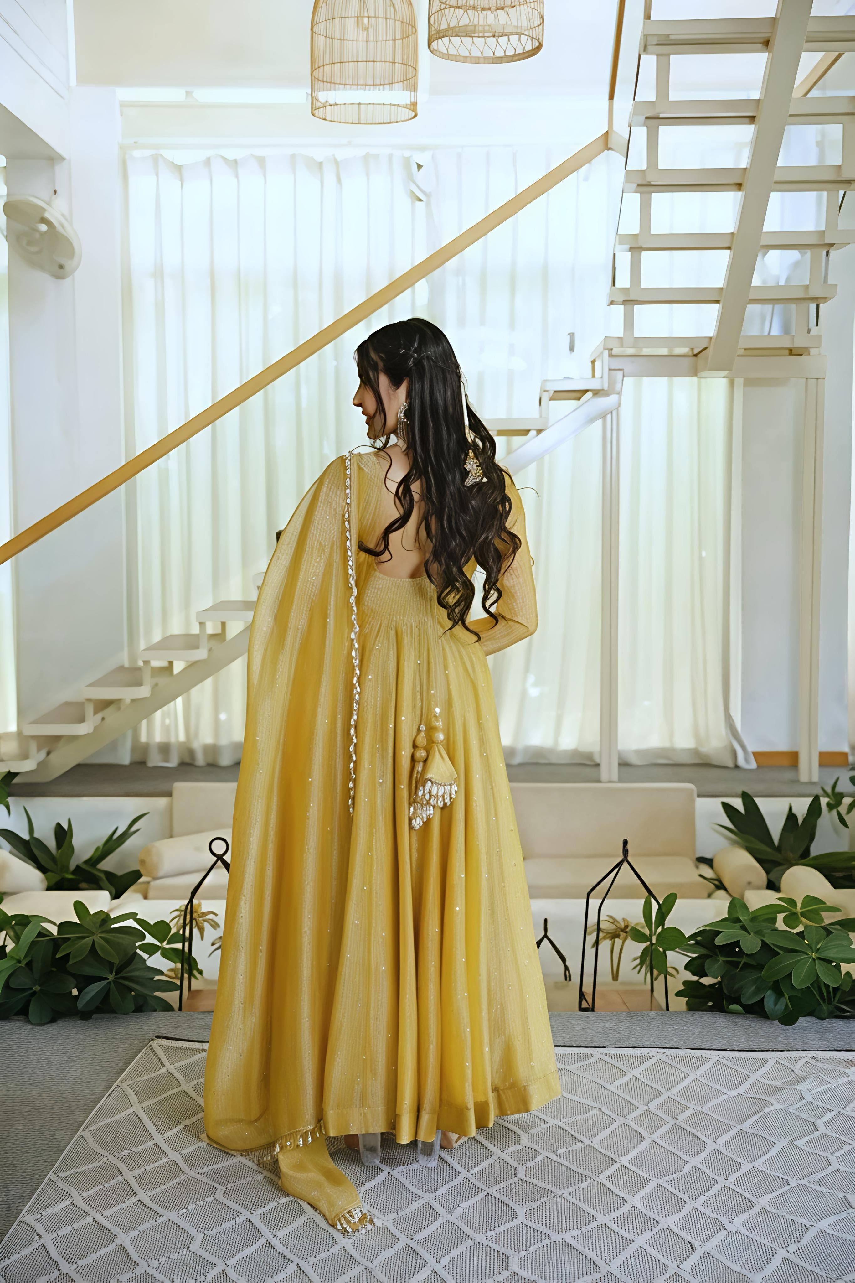 Suvarna Salsa Suit Set