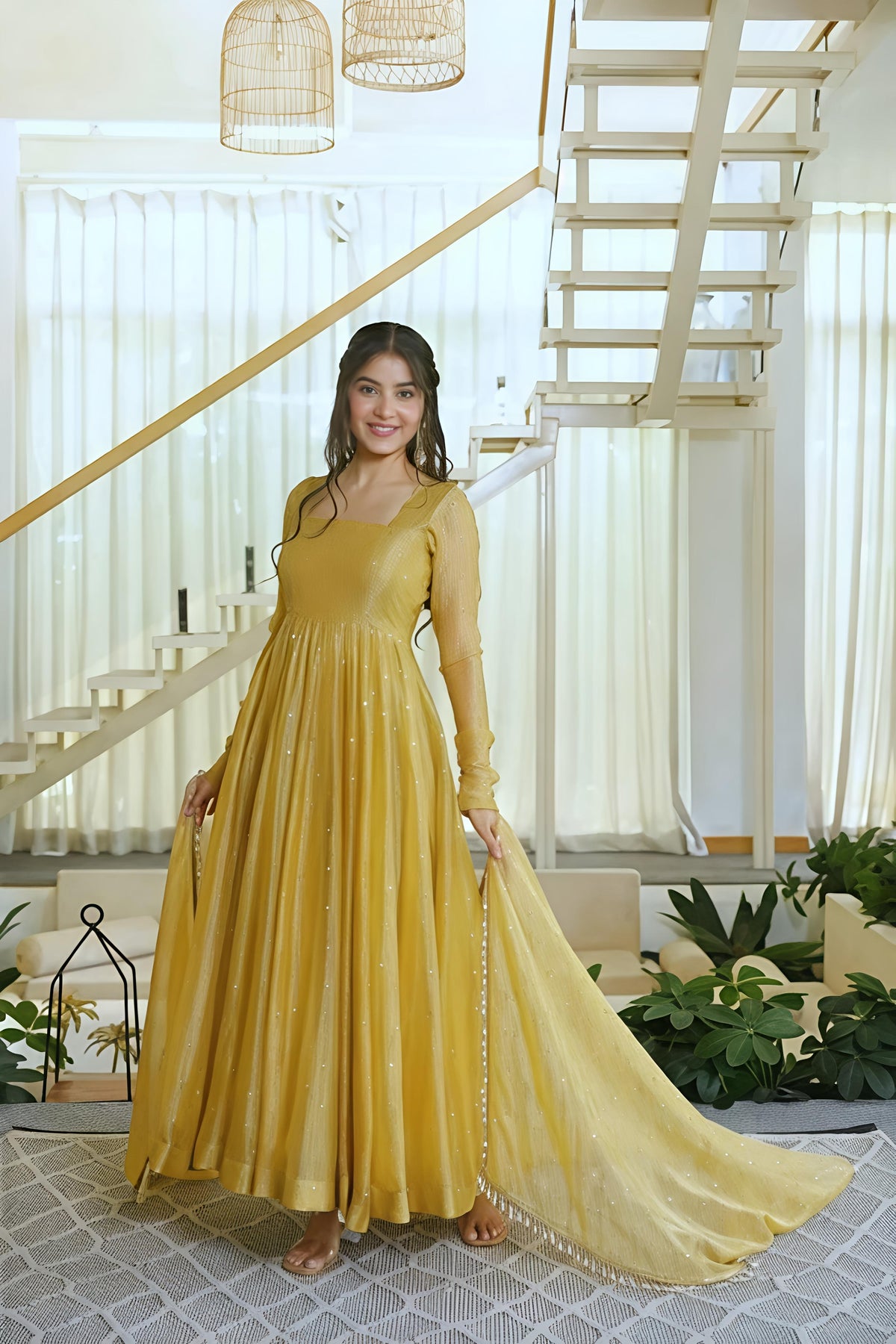 Suvarna Salsa Suit Set