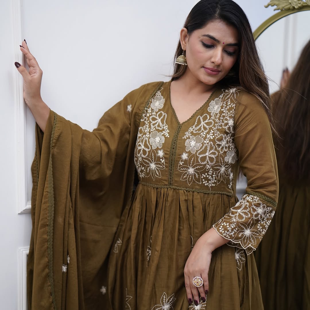Olive Green Cotton Silk Floral Embroidered Anarkali Gown Set