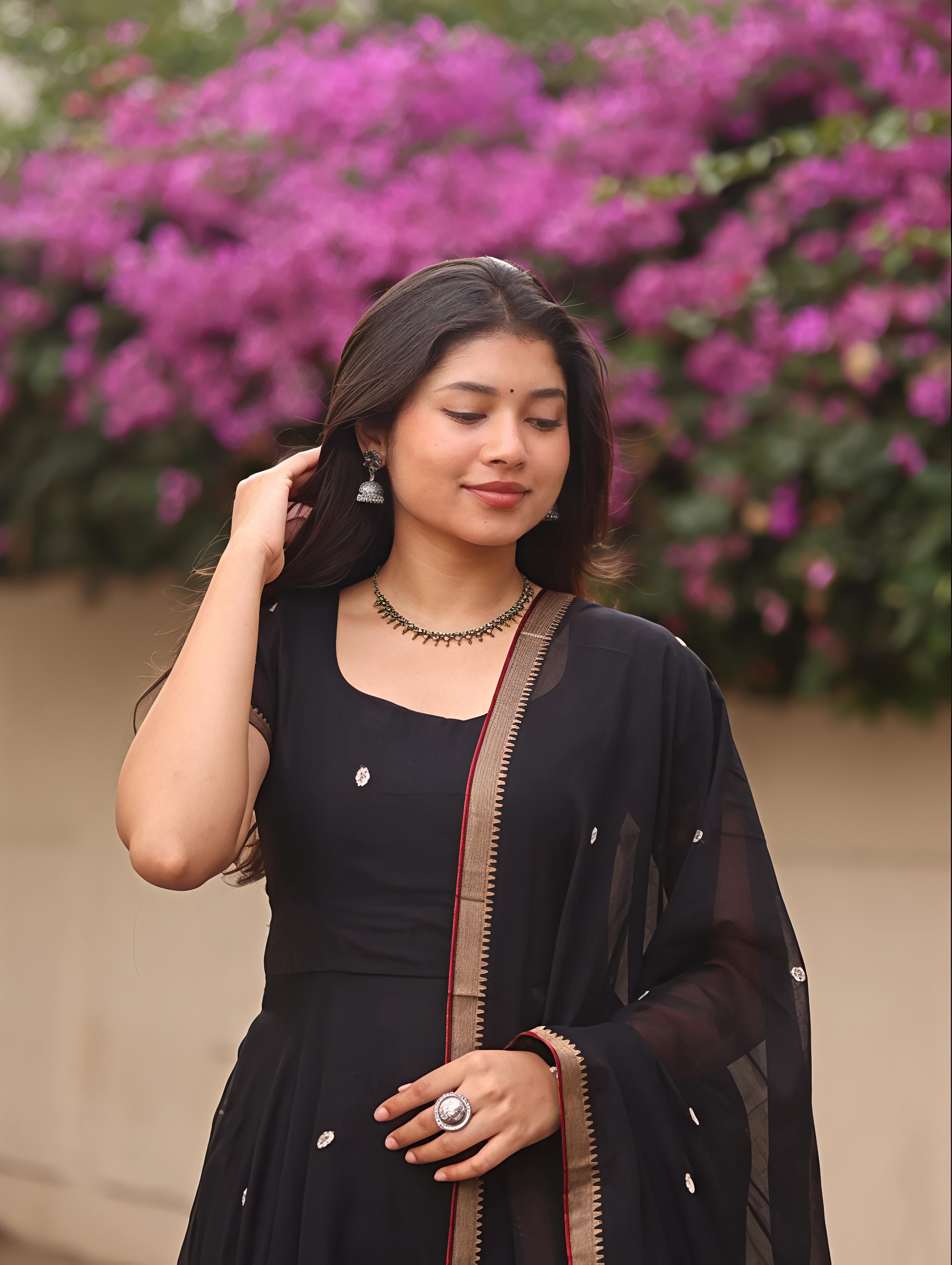 Vedha Narayanpet Black Anarkali Set