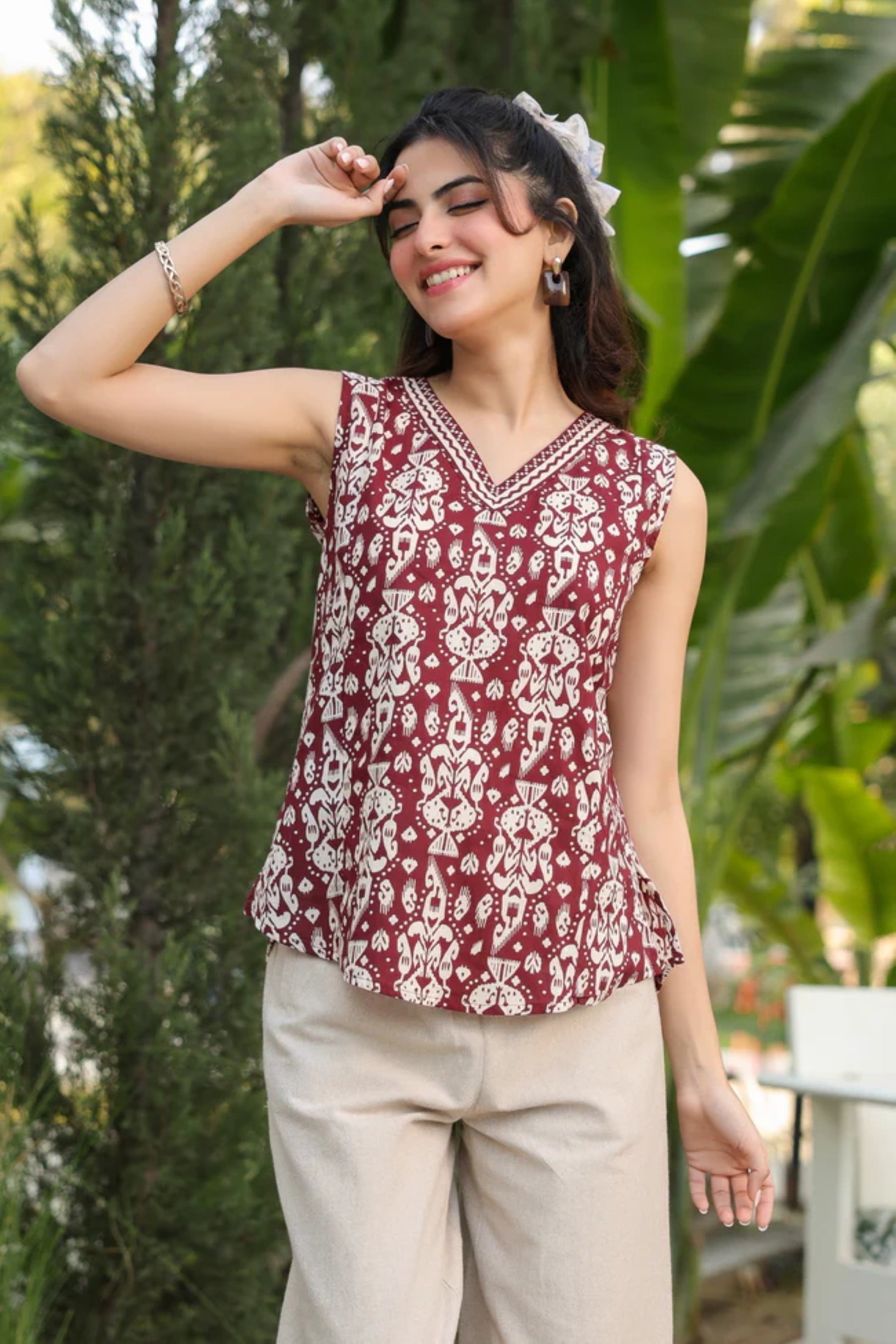 Maroon Ethnic Buti Printed Sleeveless Cotton Top