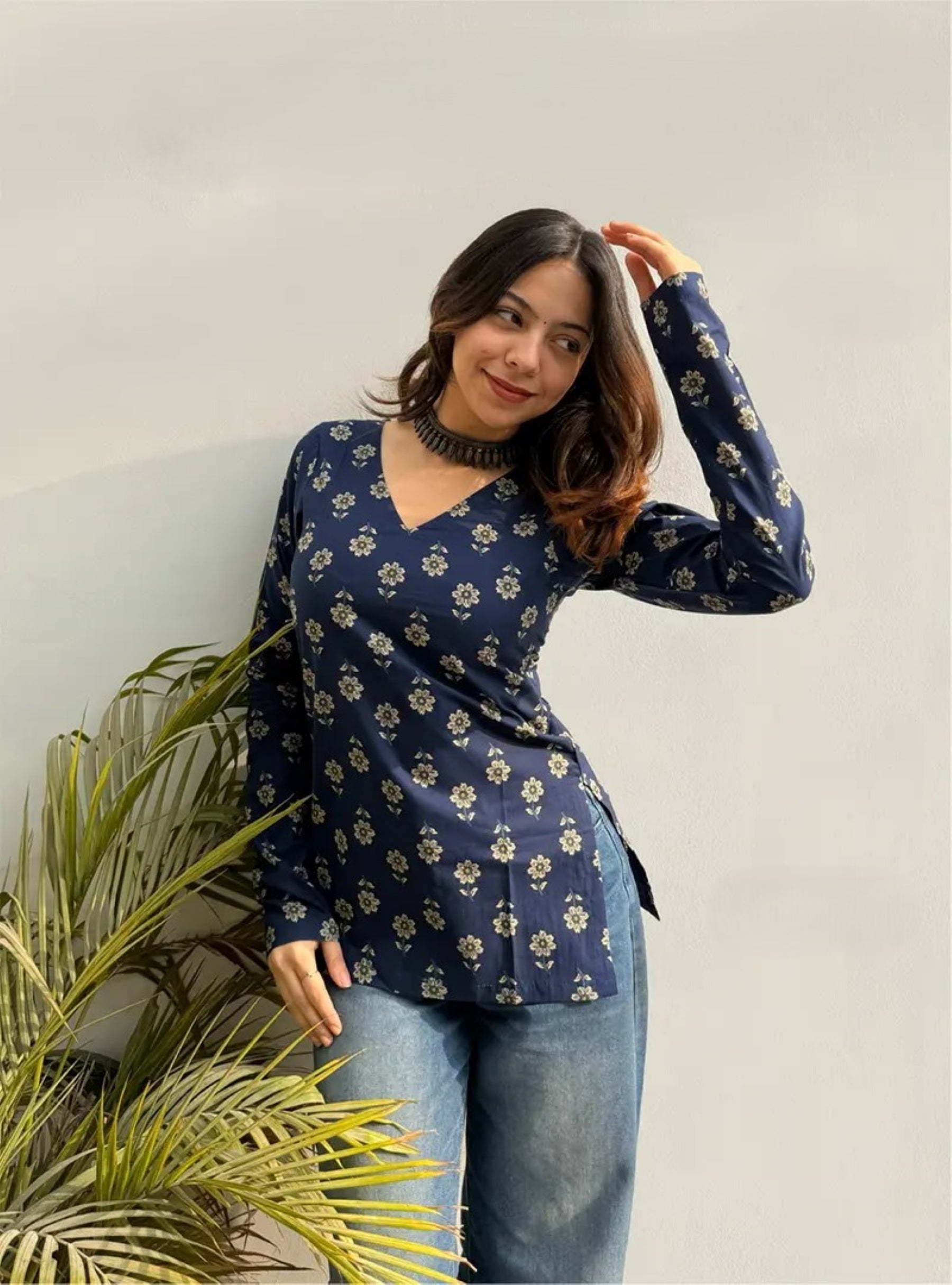 Navy Blue Floral Printed V-Neck Top