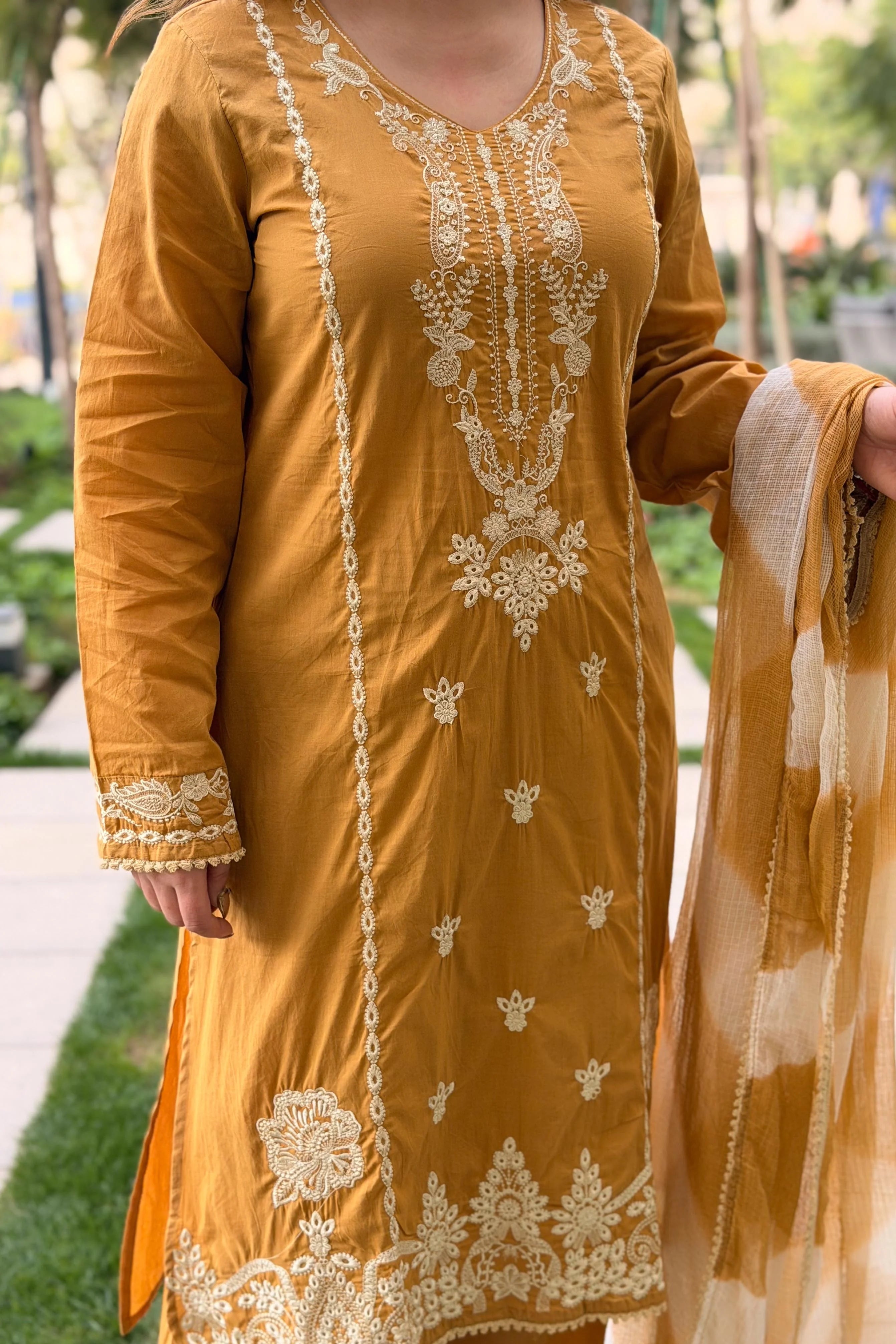 Roman Silk Embroidered Kurti Pant Dupatta Set