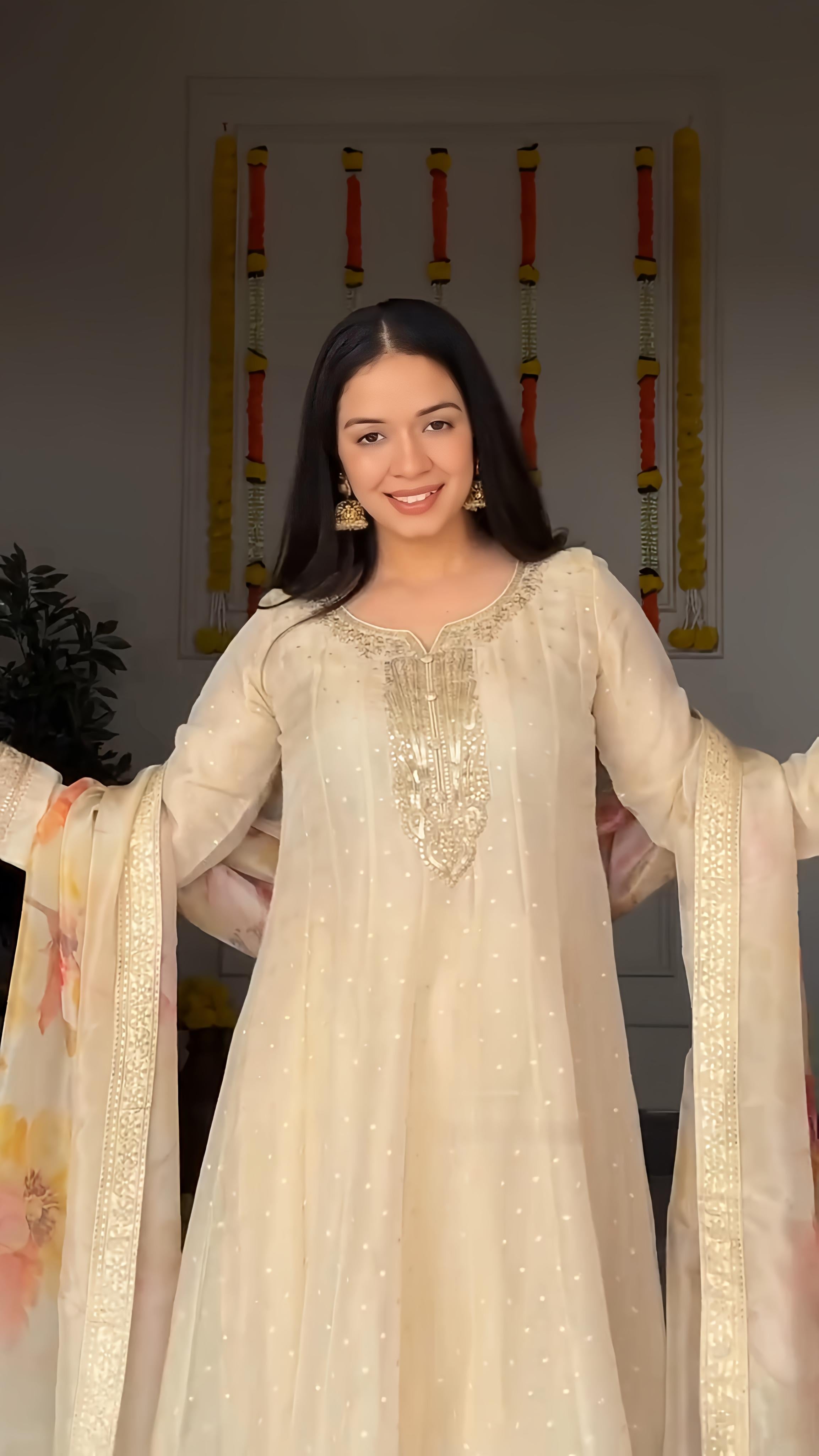 Off-White Anarkali Suit Set