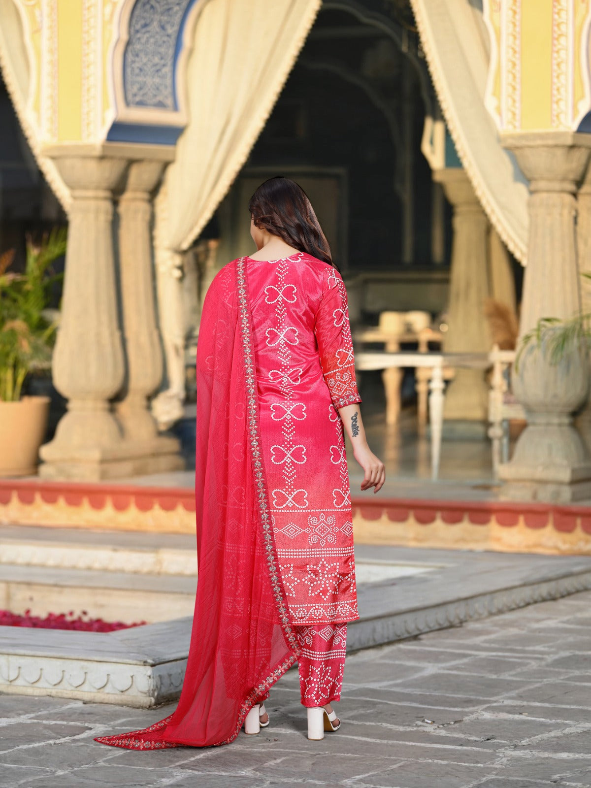 Pink Printed Chinon Bandhani Suit Set