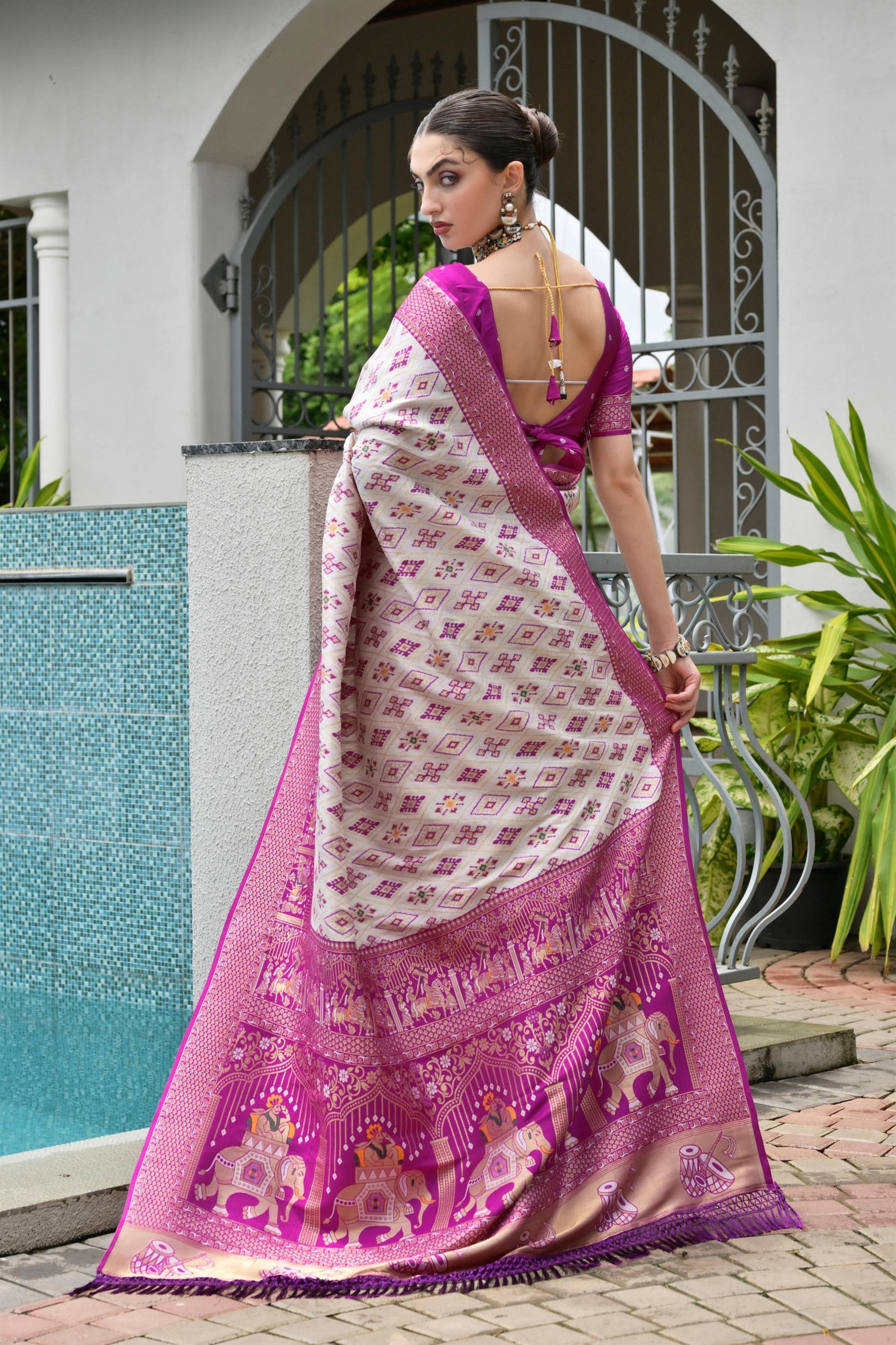 Aadhya Magenta Patola Silk Saree