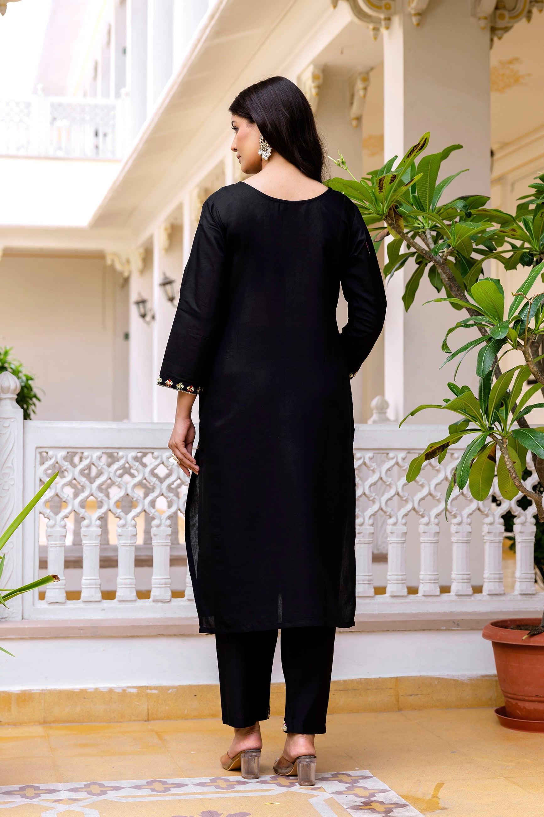 Black Viscose Chanderi Silk Embroidered Kurta Set