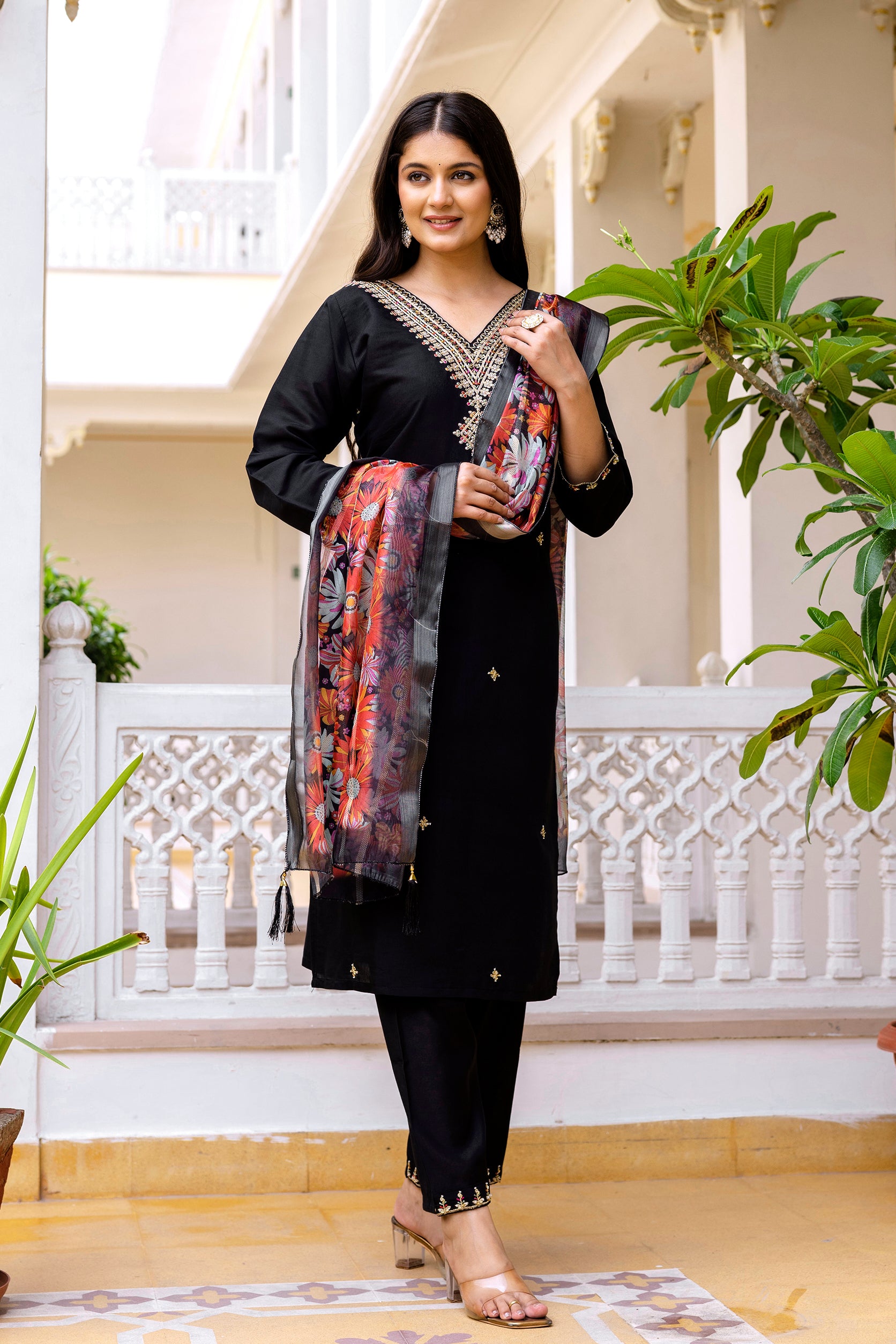 Black Viscose Chanderi Silk Embroidered Kurta Set