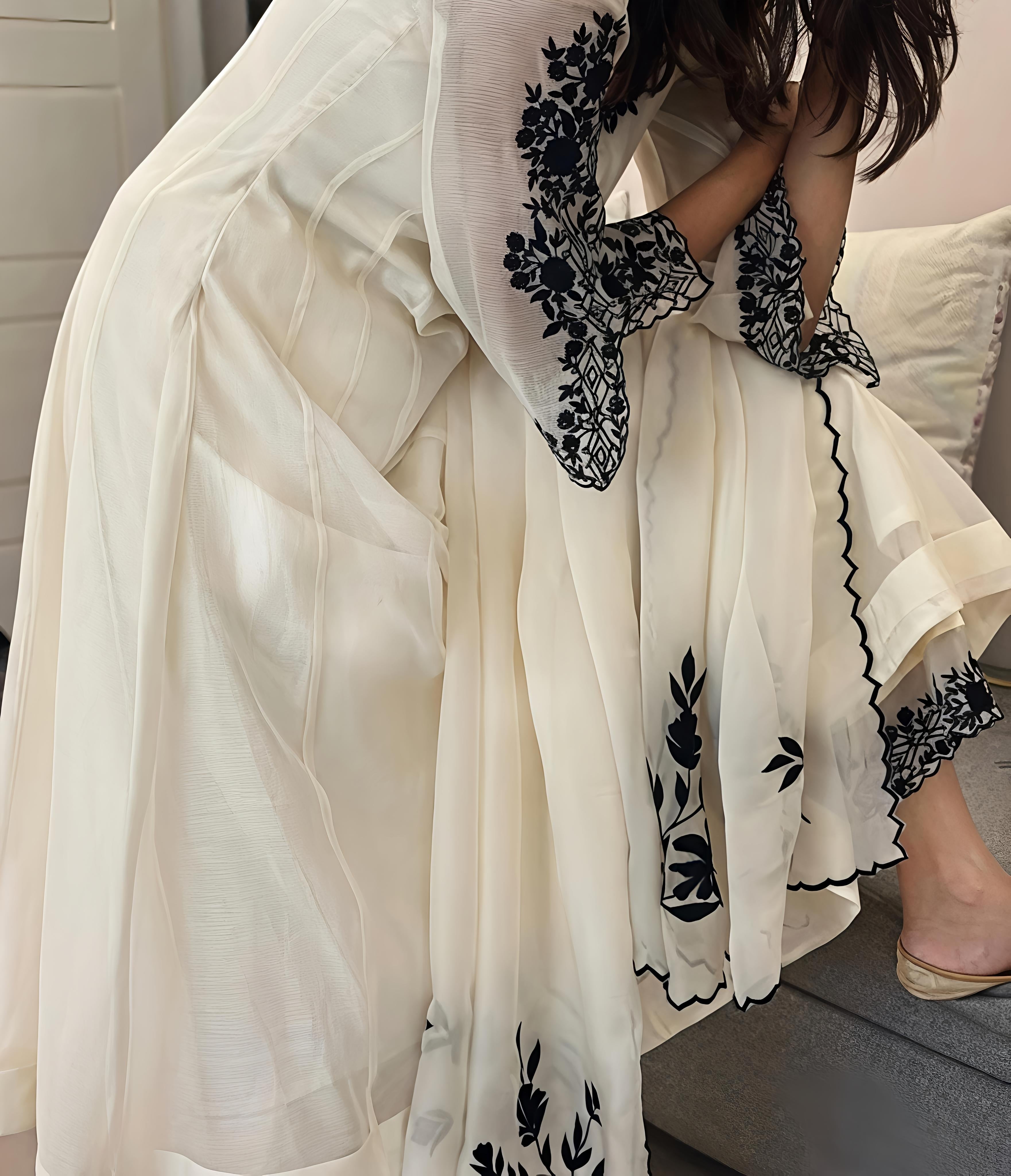 The Desi Elegance Suit