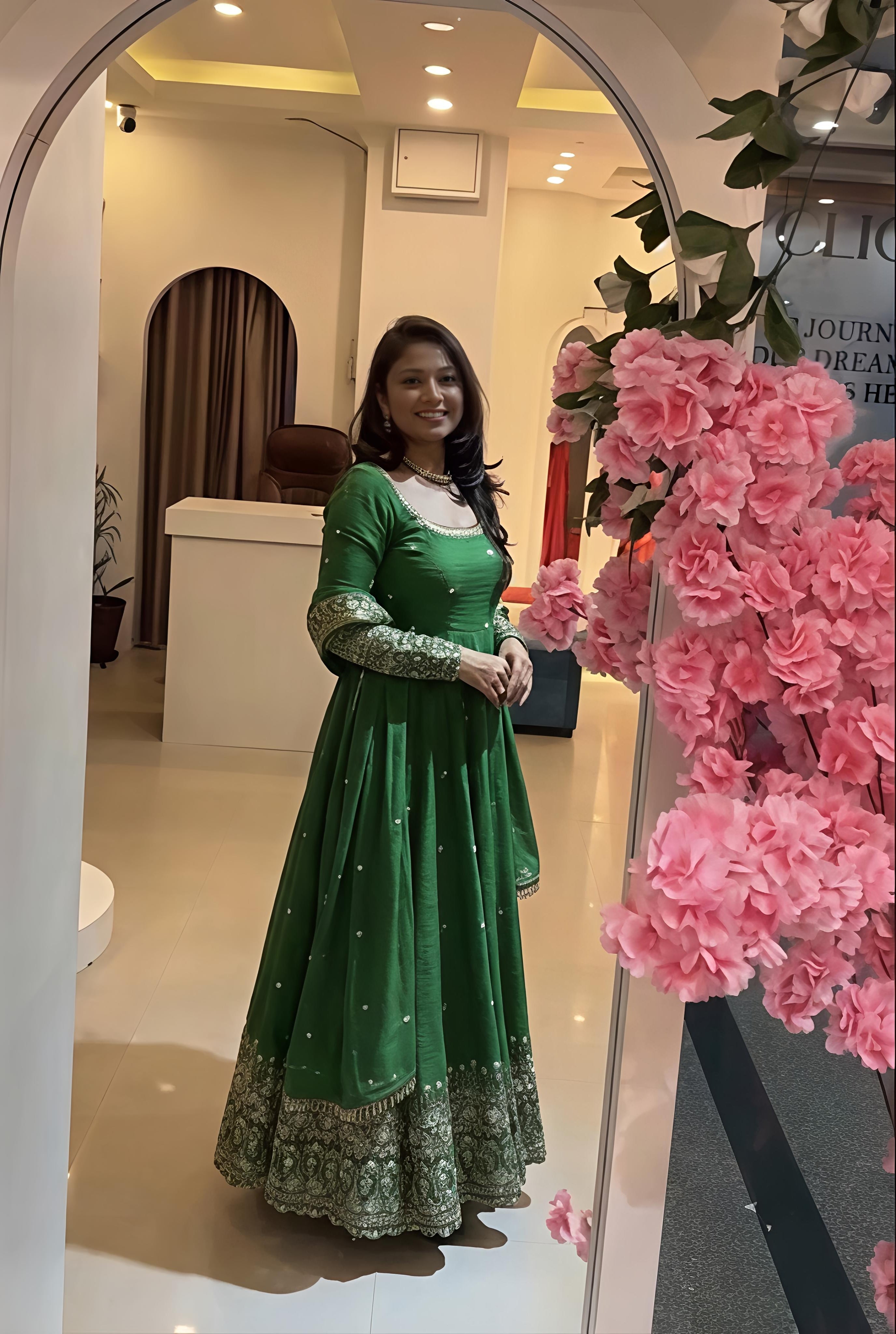 Practical Green Crunchy Silk Embroidered Gown