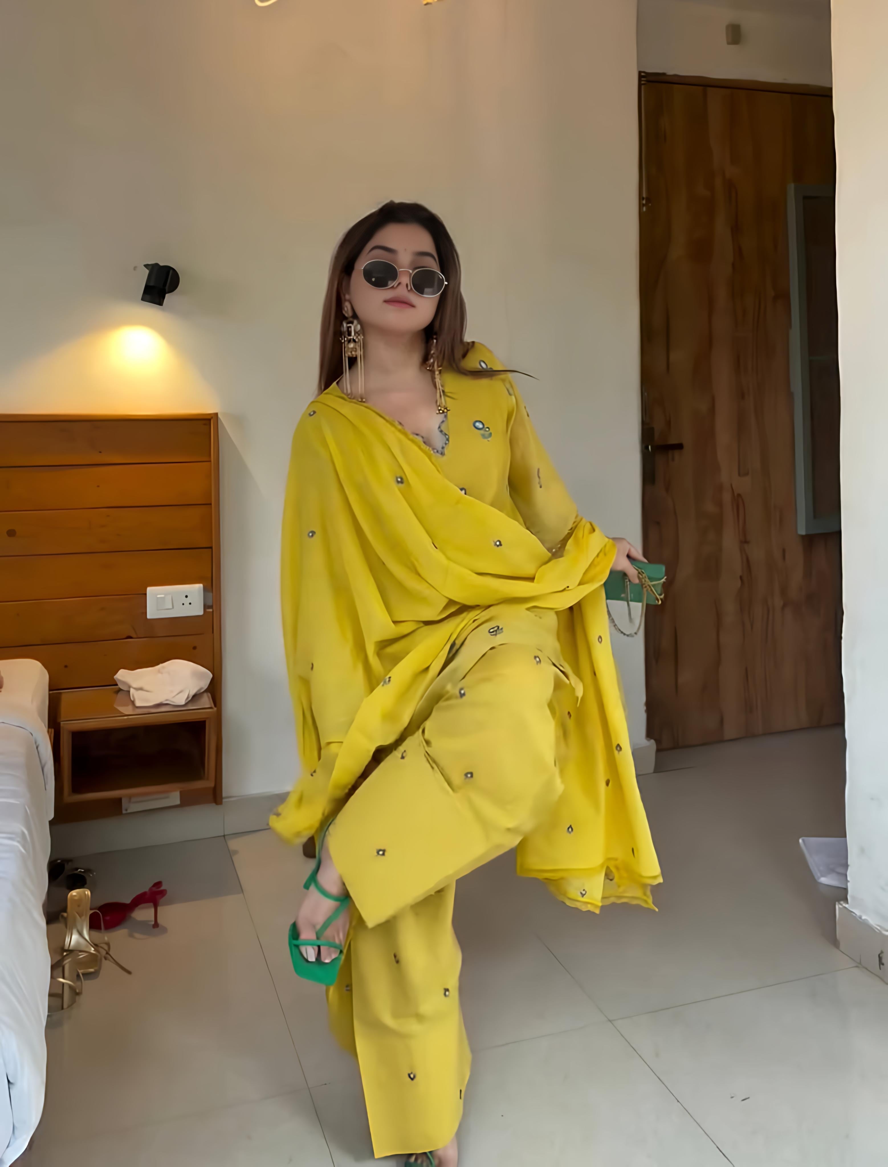 Yellow Embroidered Chanderi Kurta with Farshi Salwar - Set