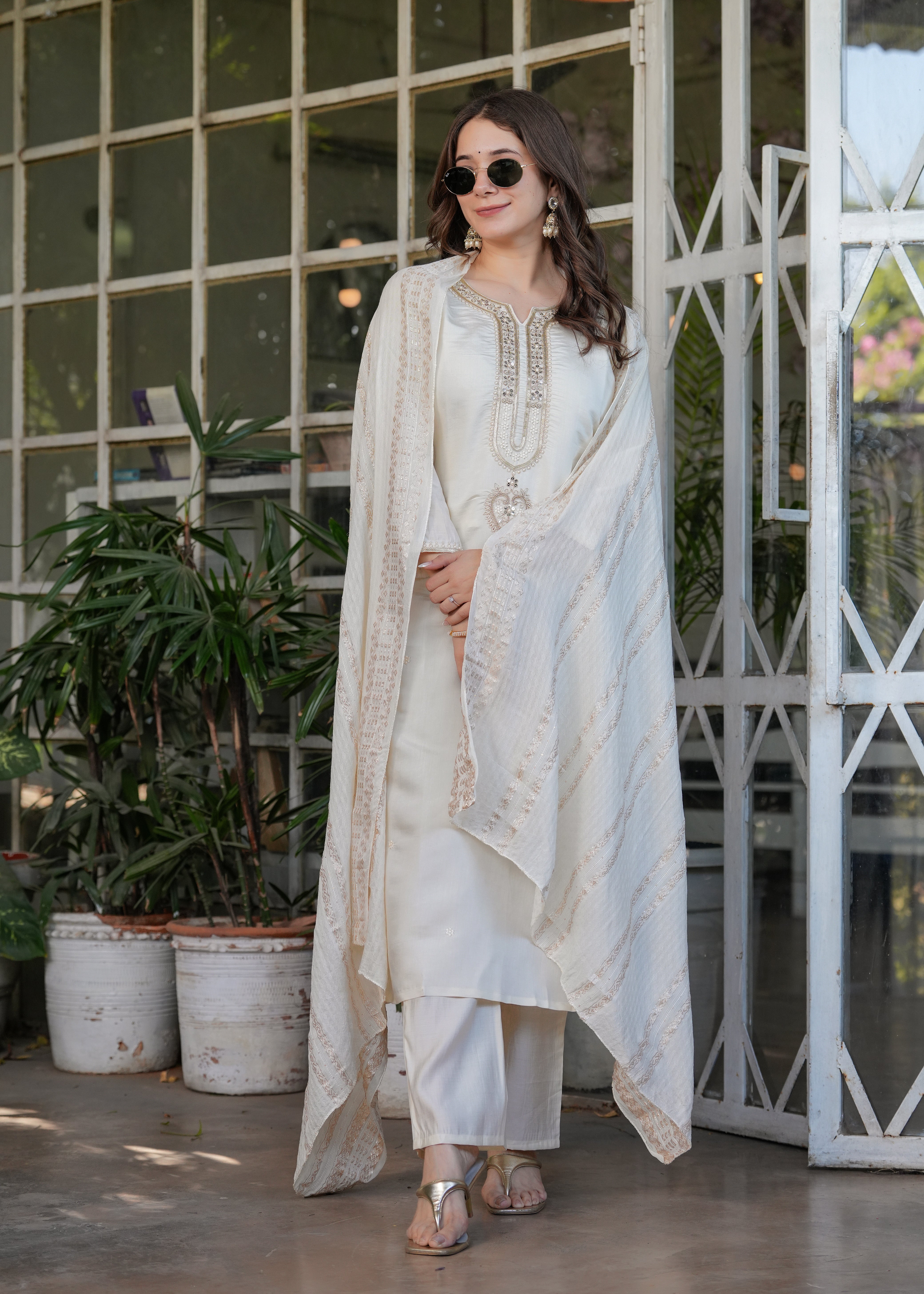 Cream Viscose Chanderi Embroidered Kurta Set