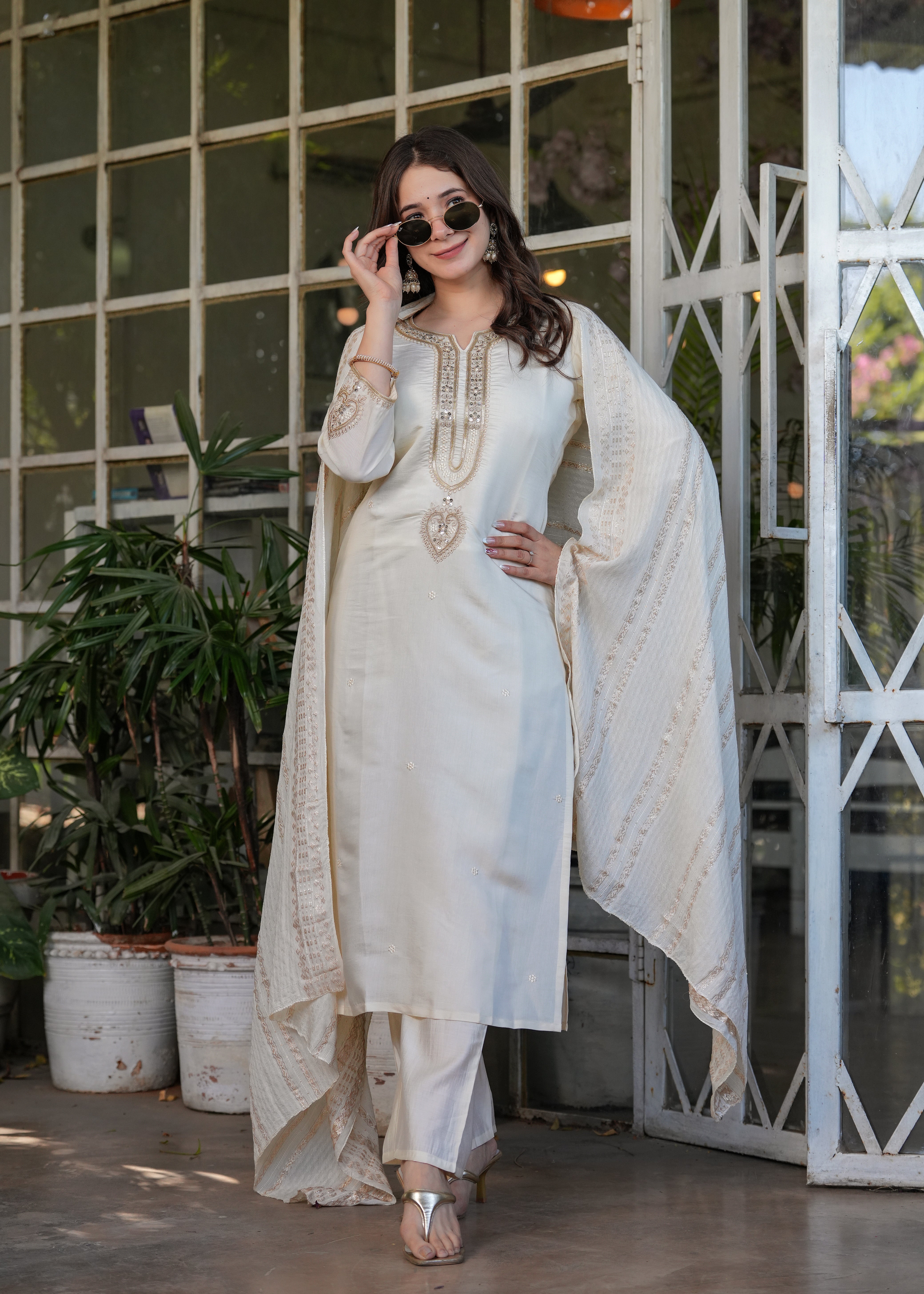 Cream Viscose Chanderi Embroidered Kurta Set