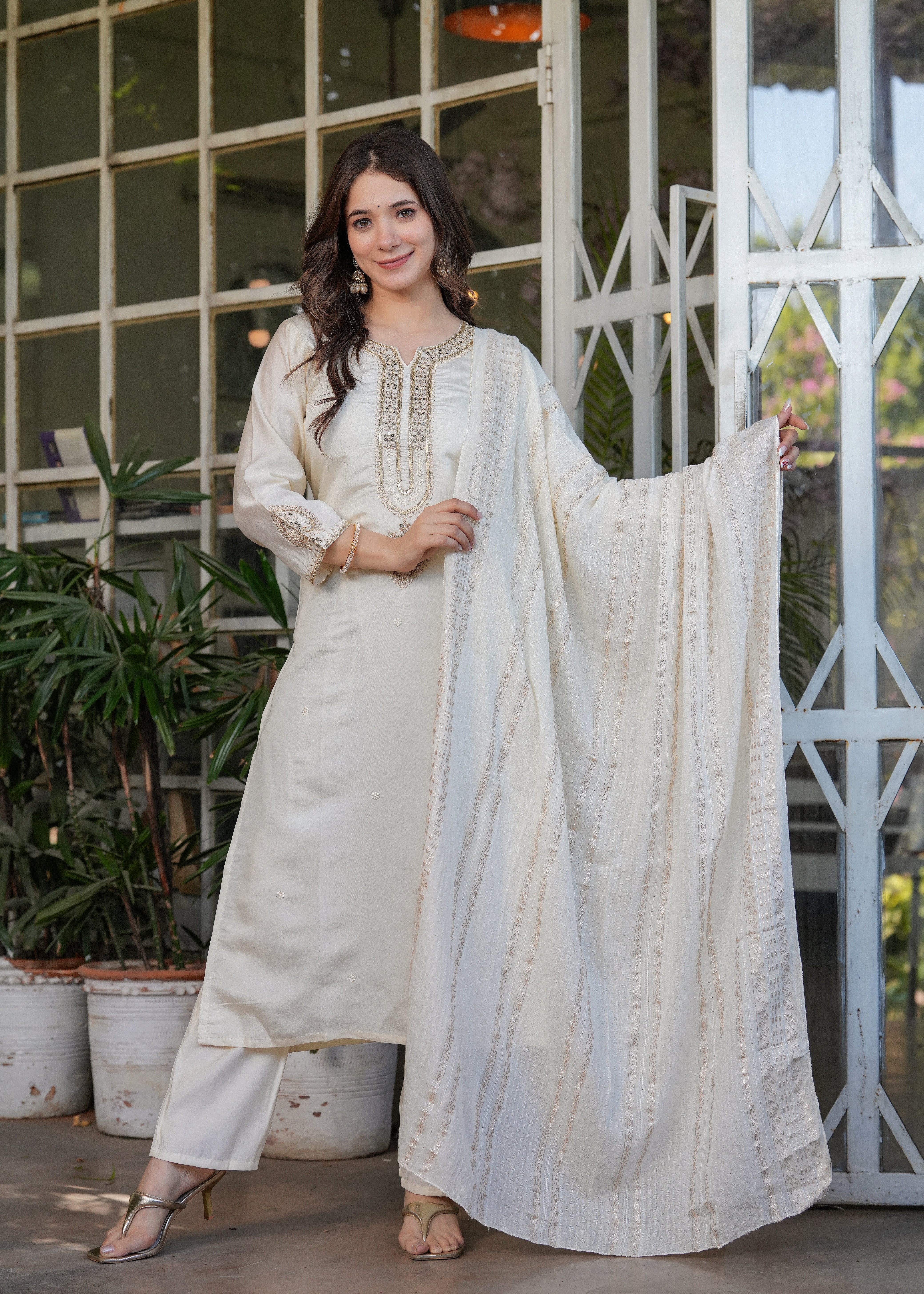 Cream Viscose Chanderi Embroidered Kurta Set