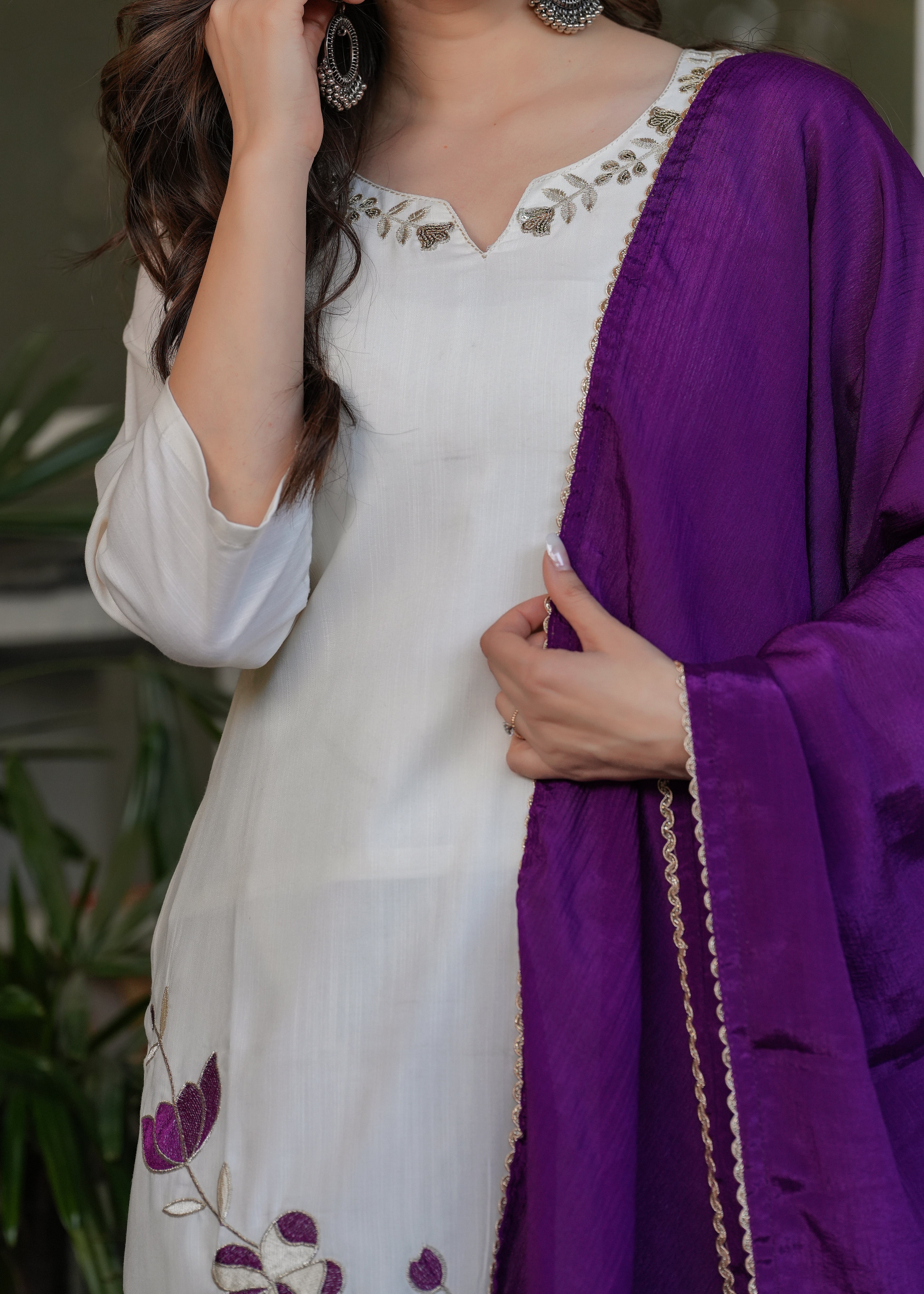 Off-White Viscose Rayon Embroidered Kurta Set