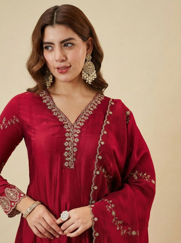 Woman Dark Red Zari Embroidered Festive Kurta, Pant and Dupatta Set