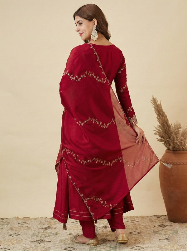 Woman Dark Red Zari Embroidered Festive Kurta, Pant and Dupatta Set