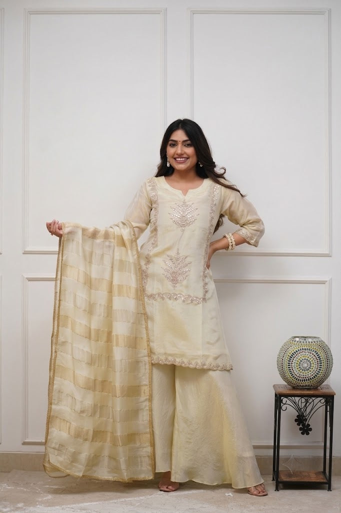 Women Ethnic Motifs Embroidered Kurta with Palazzos & Dupatta