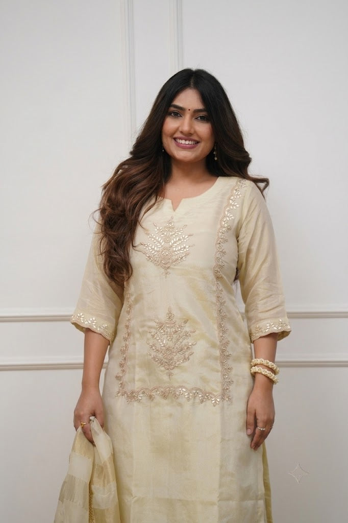 Women Ethnic Motifs Embroidered Kurta with Palazzos & Dupatta