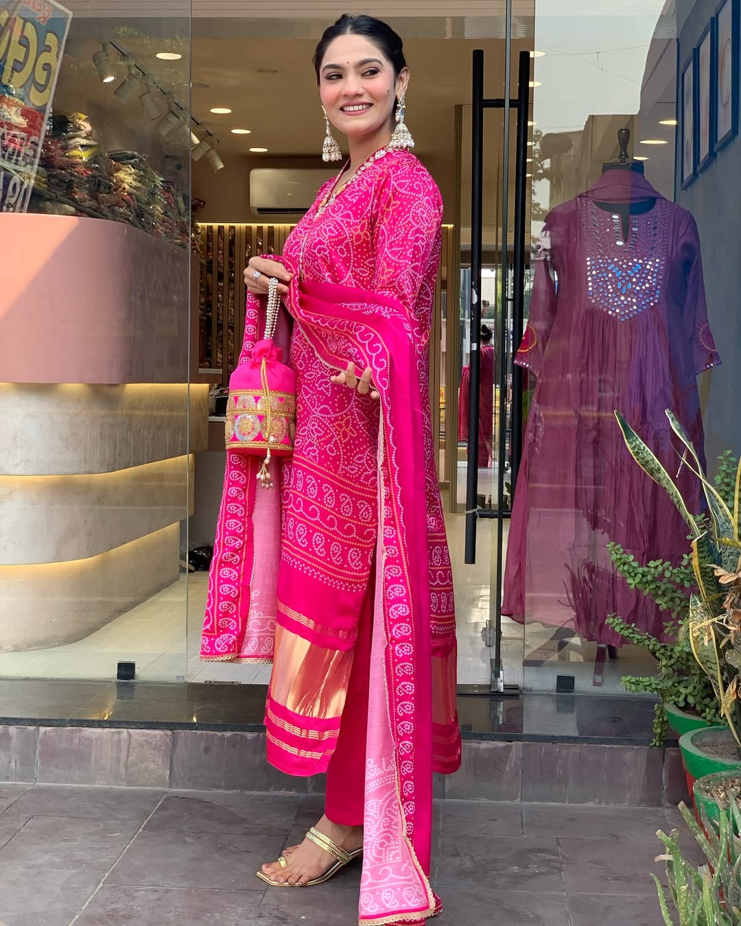 Fuchsia Pink Traditional Embroidered Ethnic Suit Set