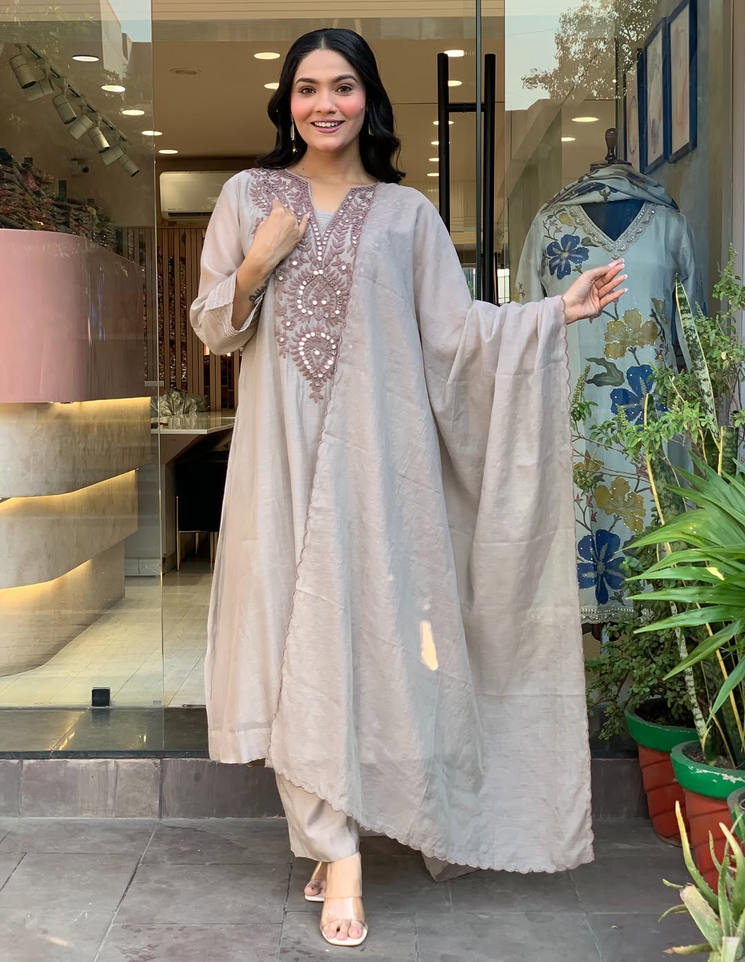 Muted Grey Muslin Cotton V-Neck Floral Embroidered Kurta Set
