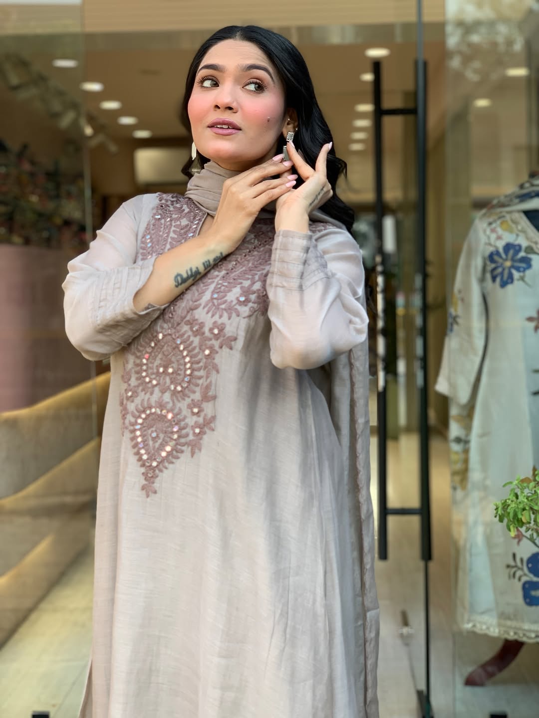 Muted Grey Muslin Cotton V-Neck Floral Embroidered Kurta Set