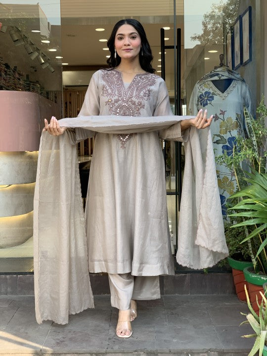 Muted Grey Muslin Cotton V-Neck Floral Embroidered Kurta Set